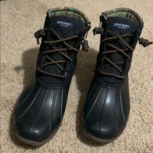 Saltwater Quilted Duck Boot Black